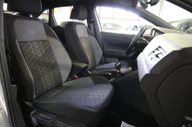 VOLKSWAGEN Taigo usata, con Volante in pelle