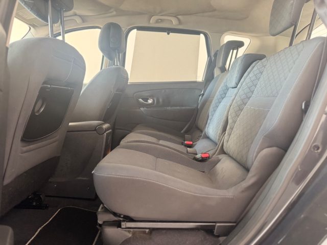 RENAULT Scenic usata 4