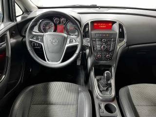 OPEL Astra usata, con Sedile posteriore sdoppiato