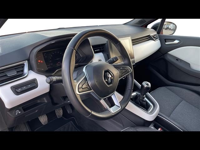 RENAULT Clio usata, con Alzacristalli elettrici