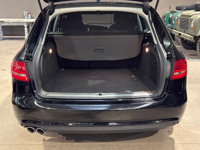 AUDI A4 usata, con Sedile posteriore sdoppiato