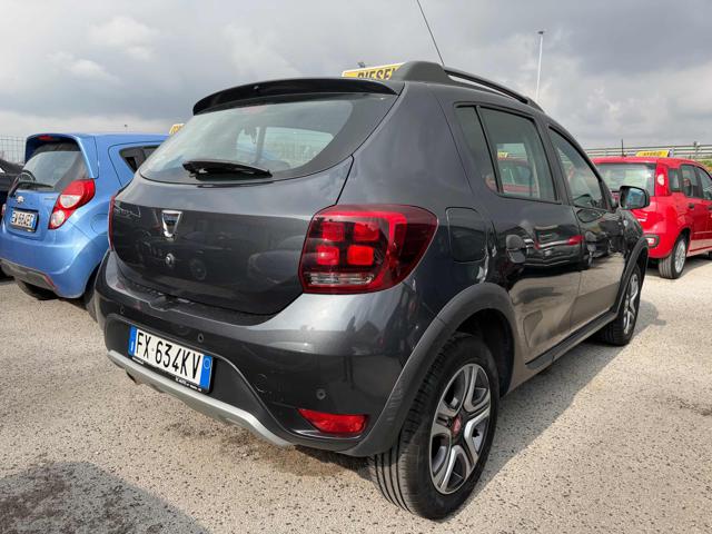 DACIA Sandero usata, con Airbag laterali