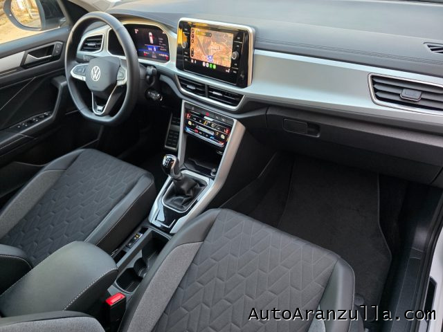 VOLKSWAGEN T-Roc usata, con Controllo automatico clima