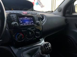 LANCIA Ypsilon usata, con Schermo multifunzione interamente digitale