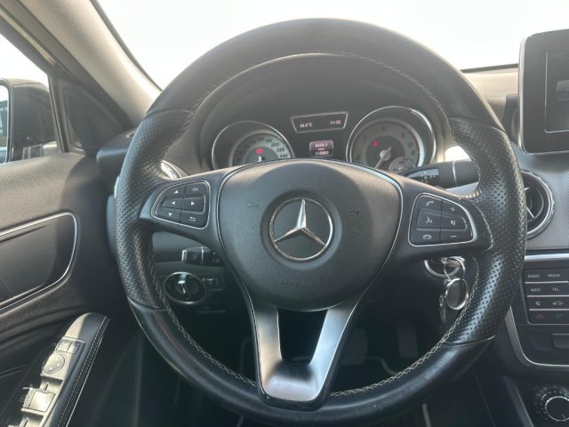 MERCEDES-BENZ GLA 200 usata, con USB