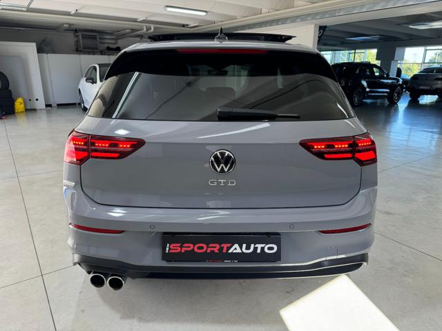 VOLKSWAGEN Golf usata, con Autoradio