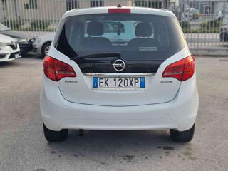 OPEL Meriva usata, con Autoradio