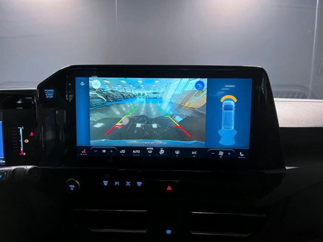 FORD Tourneo Custom usata, con Sedili riscaldati