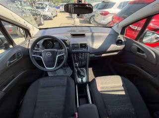 OPEL Meriva usata, con Autoradio