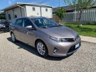 TOYOTA Auris Touring Sports usata, con Airbag laterali