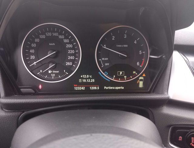 BMW 216 usata, con Fendinebbia