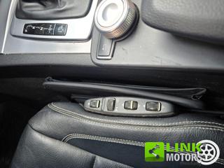 MERCEDES-BENZ E 220 usata, con Volante multifunzione