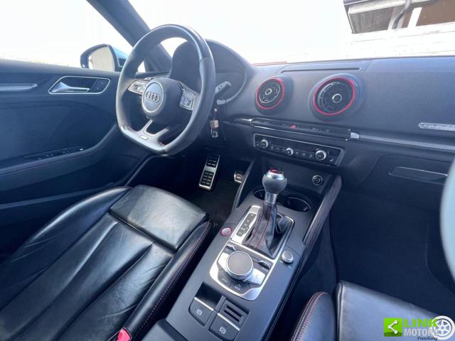 AUDI RS usata, con Touch screen