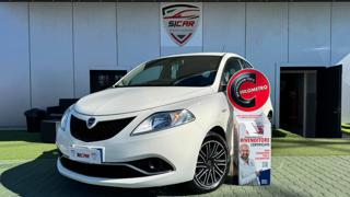 LANCIA Ypsilon usata, con Autoradio