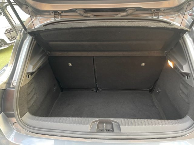 RENAULT Clio usata, con ESP