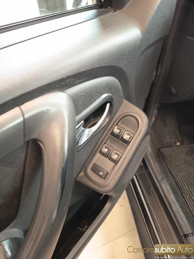 DACIA Duster usata 29