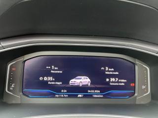 VOLKSWAGEN T-Roc usata 29