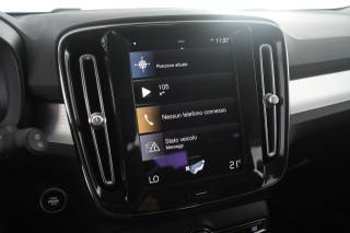 VOLVO XC40 usata 17