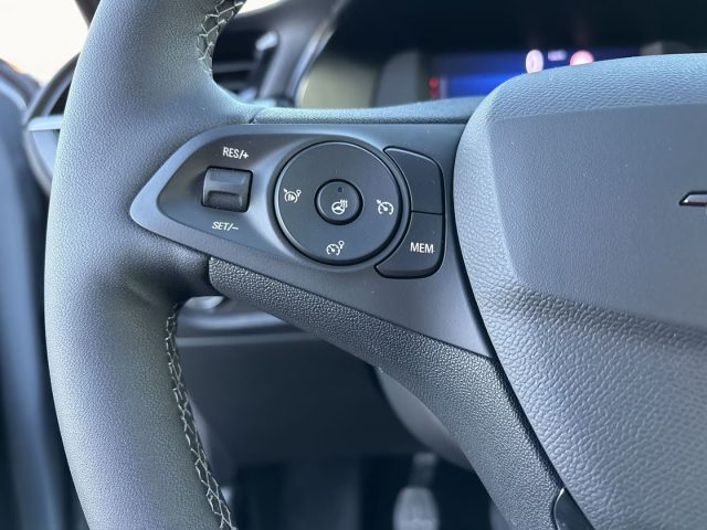 OPEL Corsa usata, con ESP