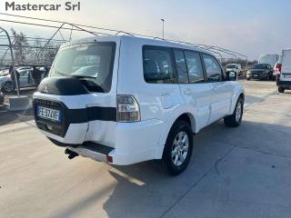 MITSUBISHI Pajero usata, con Autoradio