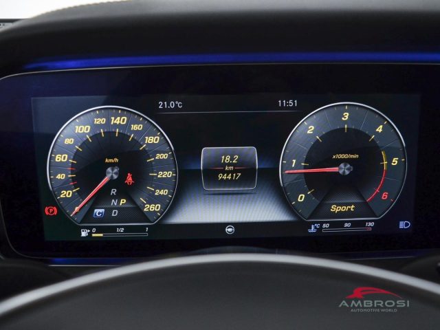 MERCEDES-BENZ CLA usata 12