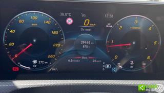 MERCEDES-BENZ CLA 220 usata, con Fari LED
