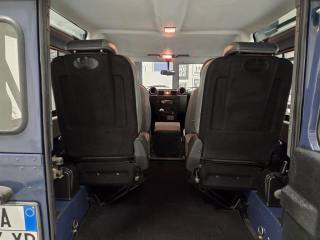 LAND ROVER Defender usata 11