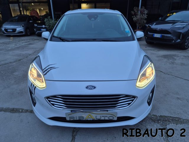FORD Fiesta usata, con Cruise Control