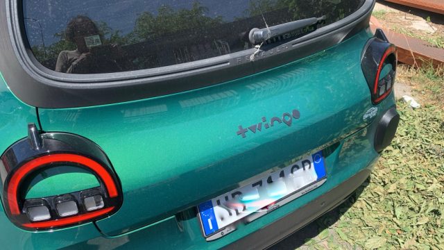 RENAULT Twingo Electric usata, con Airbag laterali
