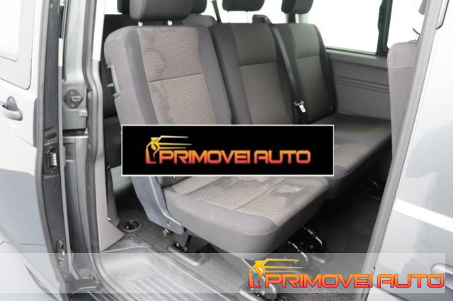 VOLKSWAGEN Caravelle usata, con Airbag testa