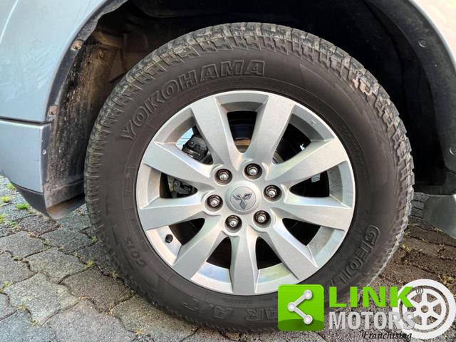 MITSUBISHI Pajero usata, con Sensore di luce