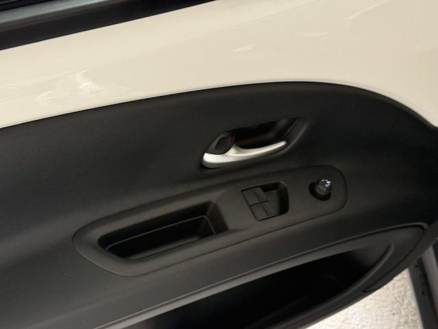 TOYOTA Aygo X usata 19