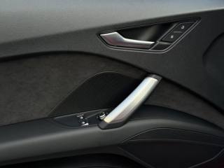 AUDI TT usata, con Servosterzo