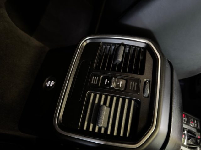 PORSCHE Macan usata, con Specchietti laterali elettrici