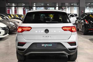 VOLKSWAGEN T-Roc usata, con Autoradio