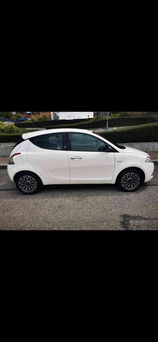 LANCIA Ypsilon usata, con Alzacristalli elettrici