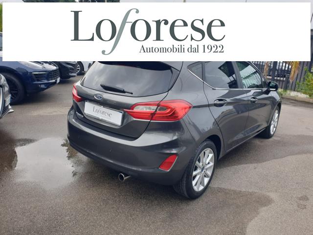 FORD Fiesta usata, con Autoradio