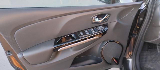 RENAULT Clio usata, con Cruise Control
