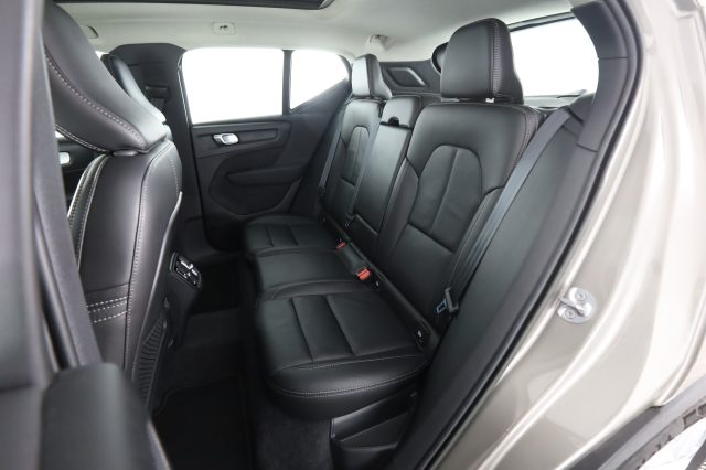VOLVO XC40 usata 3