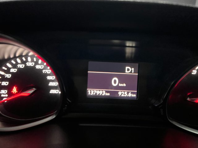 PEUGEOT 308 usata, con Boardcomputer