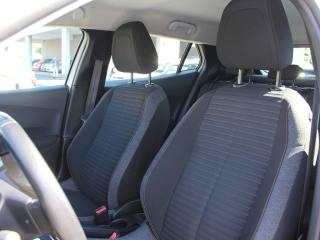PEUGEOT 2008 usata, con Cruise Control