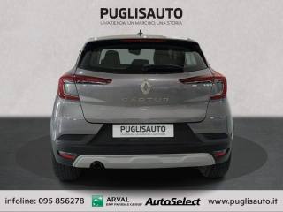 RENAULT Captur usata, con Autoradio