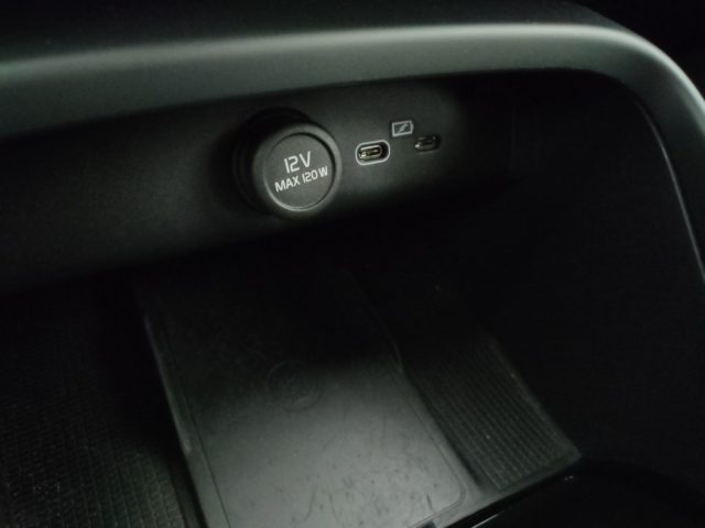 VOLVO XC40 usata, con Touch screen