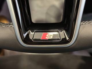 AUDI S6 usata, con Sensori di parcheggio anteriori