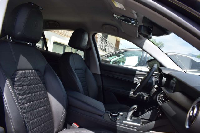 ALFA ROMEO Stelvio usata, con Chiusura centralizzata