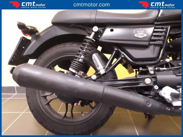 MOTO GUZZI V7 usata 5
