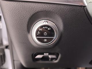 MERCEDES-BENZ C 220 usata, con Touch screen