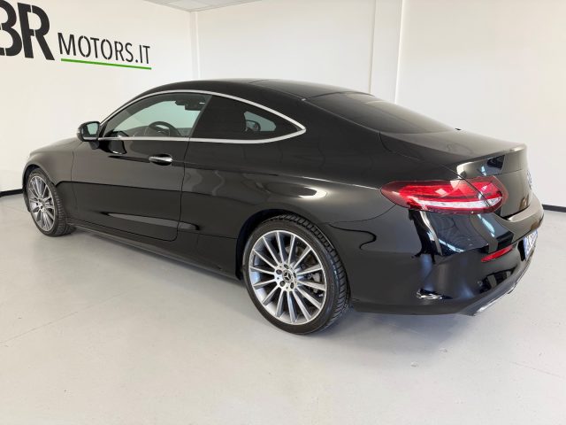 MERCEDES-BENZ C 220 usata, con Autoradio