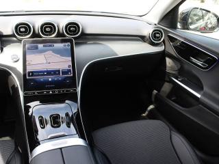 MERCEDES-BENZ C 200 usata, con USB