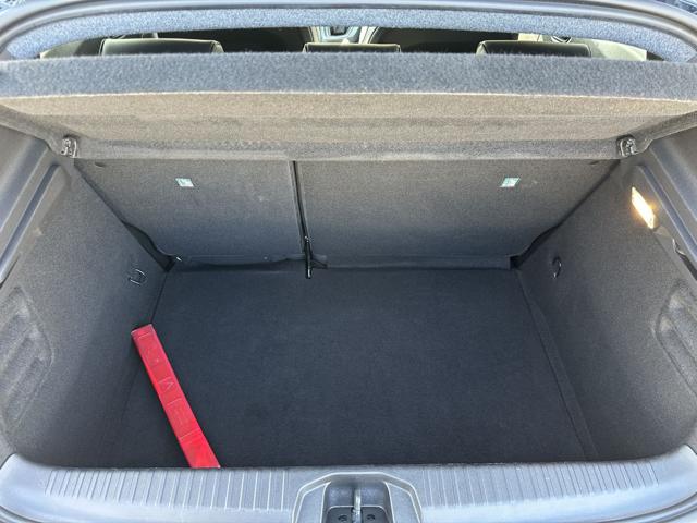 RENAULT Clio usata, con Controllo trazione